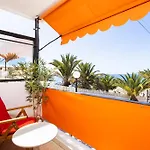 Tms Veramar2, Seafront, Ac, Pool & Parking דירה ארונה