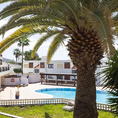 דירה Tms Veramar2, Seafront, Ac, Pool & Parking ארונה