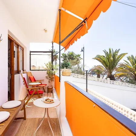 Tms Veramar2, Seafront, Ac, Pool & Parking דירה *