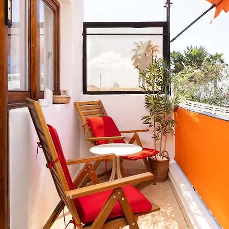 Tms Veramar2,budget, Seafront, Pool And Parking Apartment